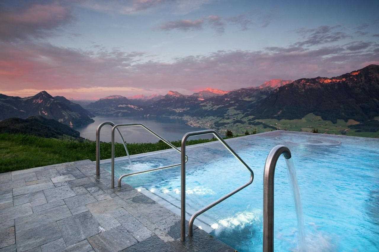 Ein unvergesslicher Wellness-Urlaub im Schweizer Alpen Spa Hotel