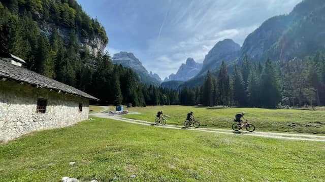 Mit dem Fahrrad über die Alpen zum Gardasee