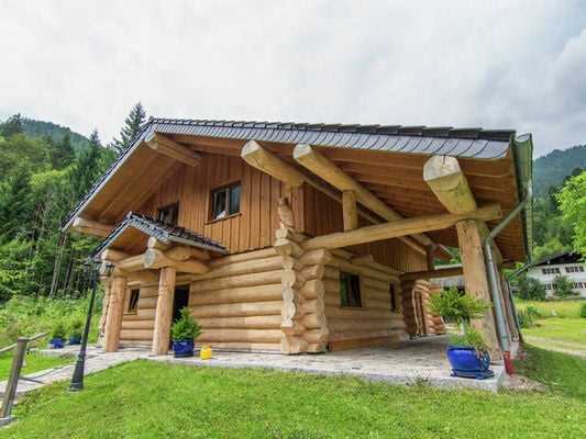 Ferienhaus: Ihr gemütliches Zuhause in den Alpen