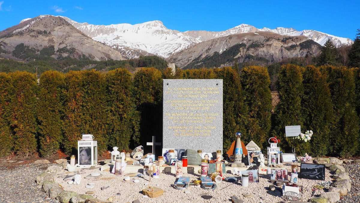 Flugzeugabsturz in den Alpen - Eine tragische Katastrophe