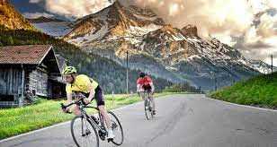 Herausforderungen und Belohnungen beim Fahrradfahren in Alpe d'Huez